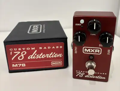 Mint condition in original box. Awesome vintage distortion. https://www.youtube.com/watch?v=ZcWb3Ypd...