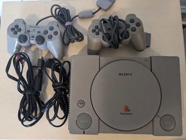 Sony PlayStation PSX original dans Consoles classiques  à Saint-Hyacinthe