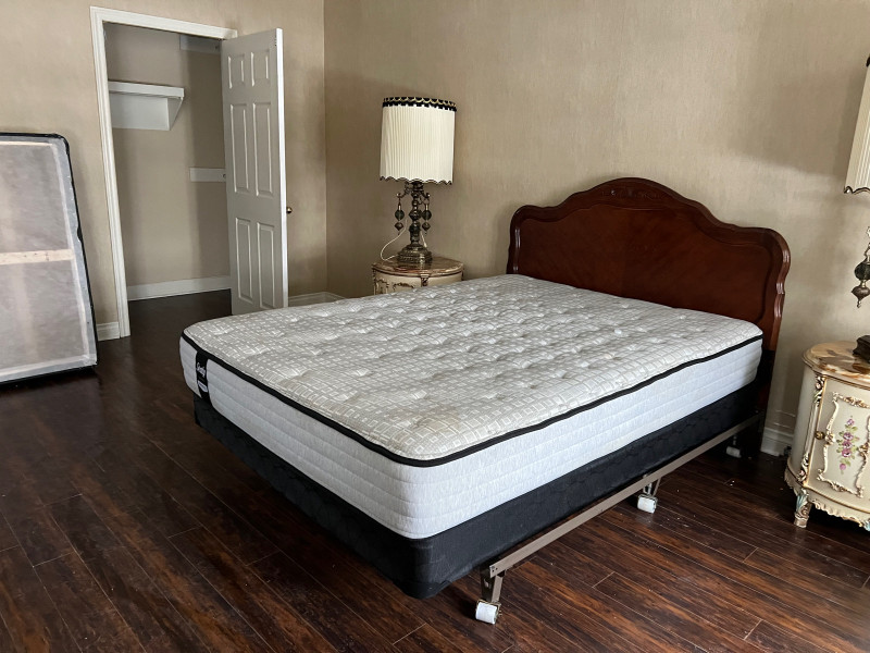 Good quality Double Bed /Box Spring match Beds & Mattresses St
