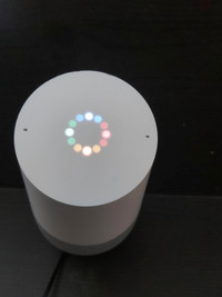 Google HOME-Voice activated Speaker G-Assistant grey