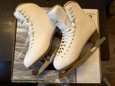 Jackson Excel Figure Skates – Ladies/Women’s Size 4 – $60, View more