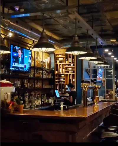 Casual gastropub on St.Clair West, seeking friendly, outgoing server/bartender to join our team. We'...
