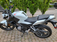 Honda CB300F- with ABS