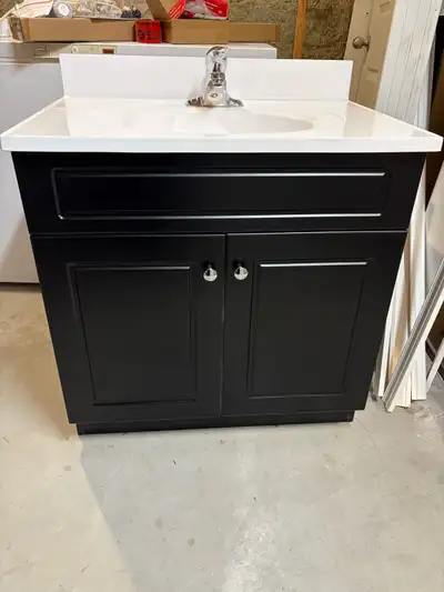 Cabinet/Vanity Sink Counter not attached, can move in two pieces. Pick up Millet