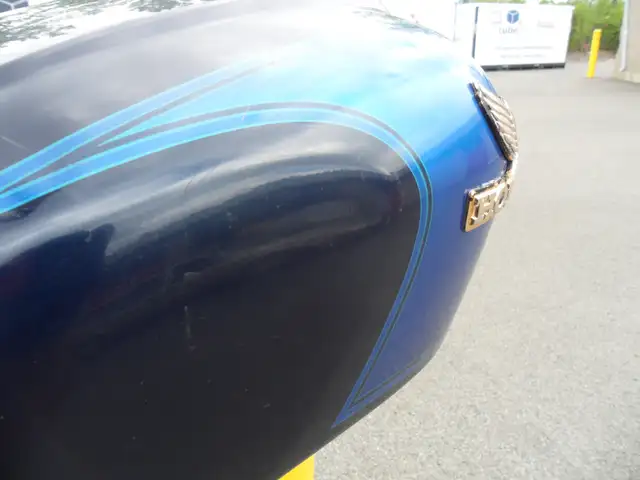 Honda CB 750 900 1000 Tank Réservoir in Motorcycle Parts & Accessories in Laval / North Shore - Image 5