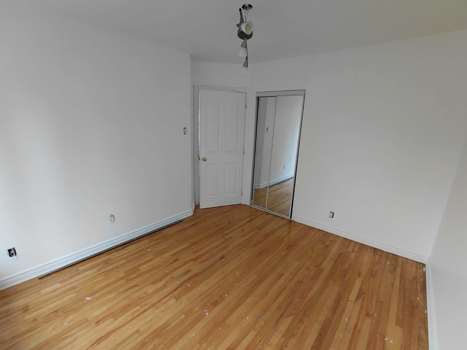 Grand Logement 5 ½ a Montreal-Nord - occupation immediate — photo 3