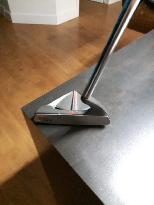 Putter TAYLORMADE TC.3 PUTTER droitier (vintage) dans Golf  à Ville de Québec