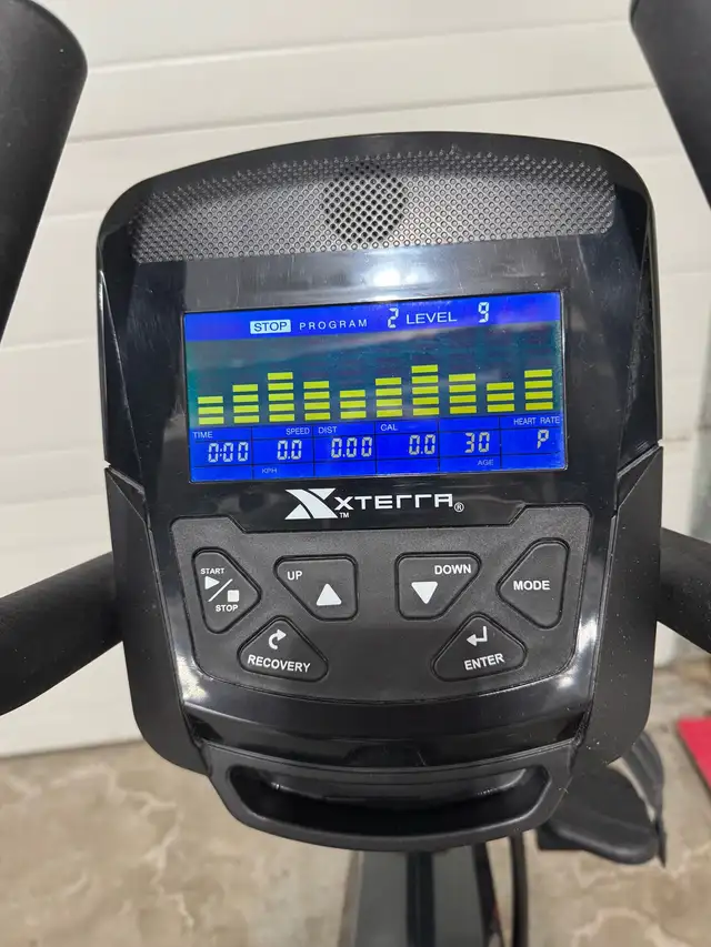 recumbent exercise bike in Exercise Equipment in Calgary - Image 3