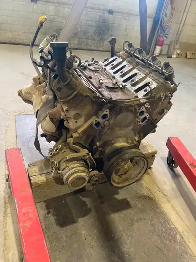 Pulled from rolled 2006 Chev 4wd. Mileage unknown, compression uneven, anywhere from 80-175, none be...