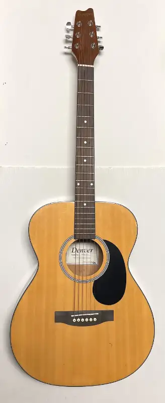 Denver DF44S-NAT Acoustic Guitar - Folk Style - Natural in Guitars in Guelph - Image 2