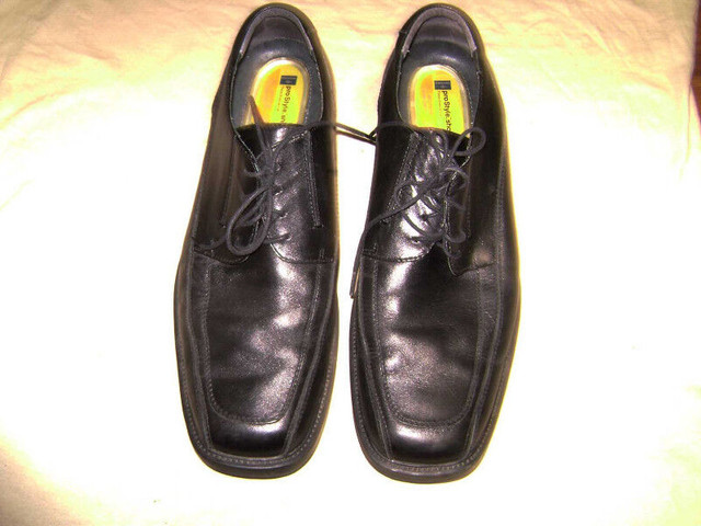 Dockers shoes for men ,  Dockers Chaussures pour homme dans Chaussures pour hommes  à Ville de Montréal