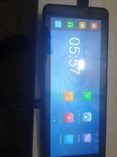 I am selling a used Carplay unit that has been tested and is fully functional. It features a respons...