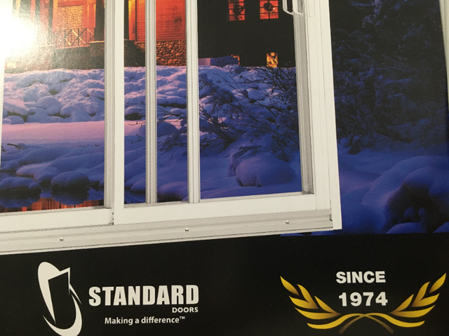 Porte Patio blanches et noires en inventaire in Windows, Doors & Trim in Granby - Image 3
