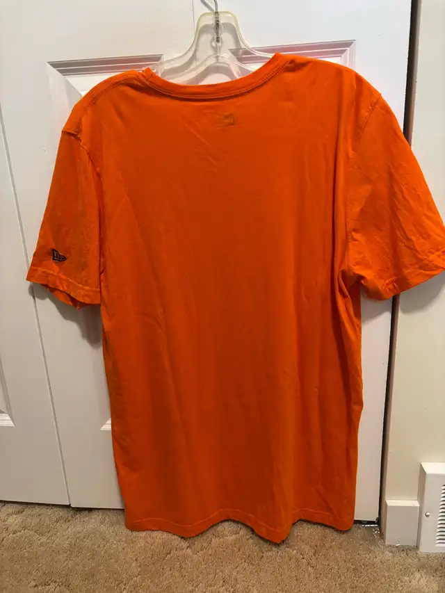 New Era Winnipeg Blue Bombers Orange Shirt - Size M in Men's in Winnipeg - Image 5