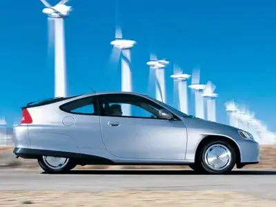 Clearing out my Honda Insight Collection Two in excellent Condition (stored) Third is parts car Thes...