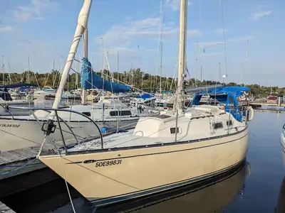 Well equipped Northern 28. The sailboat is actually a Northern 29 that the original buyer custom ord...