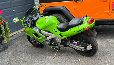 Clean, good condition, USA model imported. Good tires, good brakes, carbs have recently been cleaned...