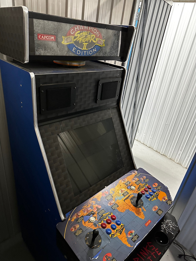 Vraie arcade vintage Capcom Street Fighter 2: Champion Edition  in Jouets et jeux  à Ville de Montréal - Image 2