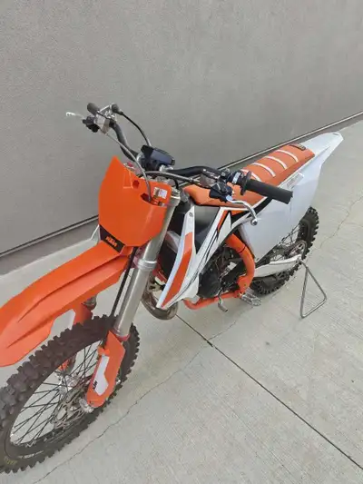 2025 KTM SK85 35 hours . Very good condition Well maintained. West Edmonton 6500.00 Call or text 780...