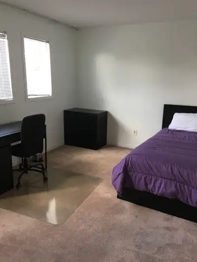 $850 ROOM for Rent Female Student May 1, View more