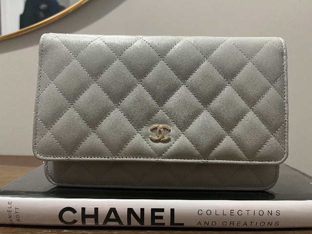 NWT Chanel Wallet on Chain in Light Grey Lambskin/Gold Hardware in Women's - Bags & Wallets in City of Toronto - Image 2
