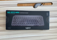 MX KEYS keyboard
