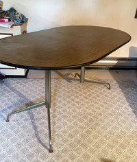 Mid Century Oval DIning Table with Leaf Metal Chrome Laminate Re