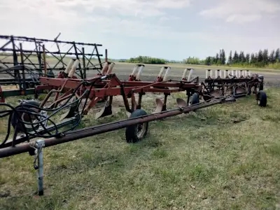 Sells by Unreserved online Auction. Bidding Ends June 19 Go to https://pennerauctions.com for more i...