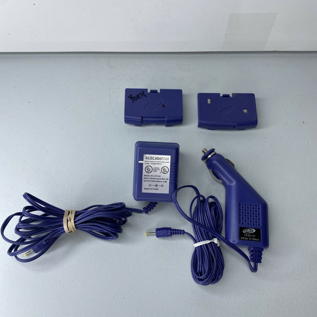 Gameboy Advance - Intec Accessory Kit (BLUE) in Older Generation in Burnaby/New Westminster - Image 3