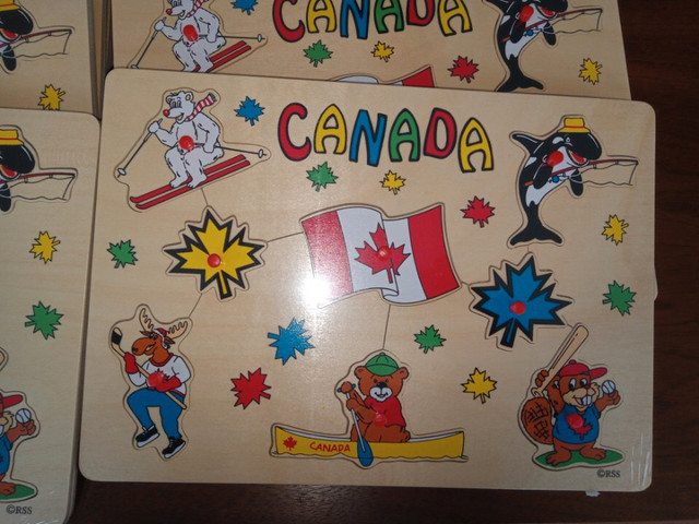 LOT OF 10 CANADA THEMED WOOD PUZZLES / KIDS PUZZLE TOY - NEW  in Toys & Games in Belleville - Image 2