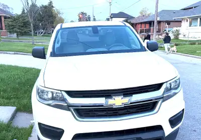 For sale AS IS: rugged and dependable 2015 Chevrolet Colorado Extended Cab 4WD Work Truck in Summit...