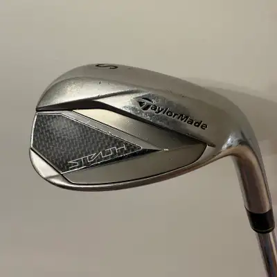 Club: TaylorMade Stealth Sand Wedge right handed Shaft: KBS Max MT 85 Regular Flex Grip: Lamkin Cros...