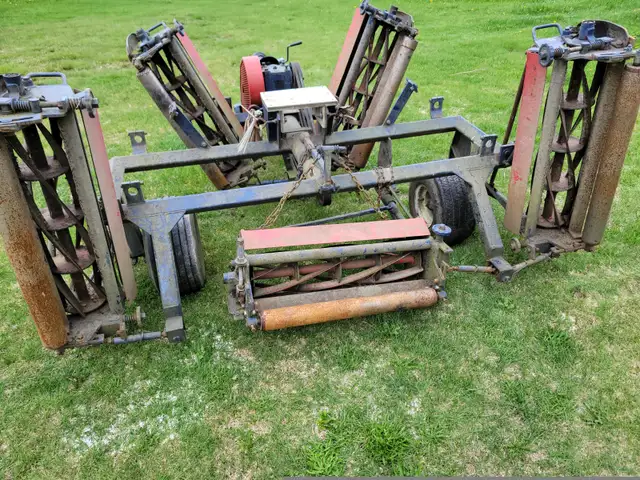 tondeuse hydraulique à golf in Lawnmowers & Leaf Blowers in Thetford Mines - Image 3