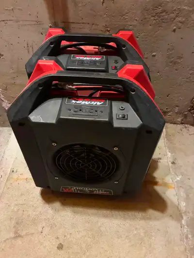 Two Phoenix AirMax commercial air movers — fully tested and job‑ready. C$550 for both, negotiable. L...