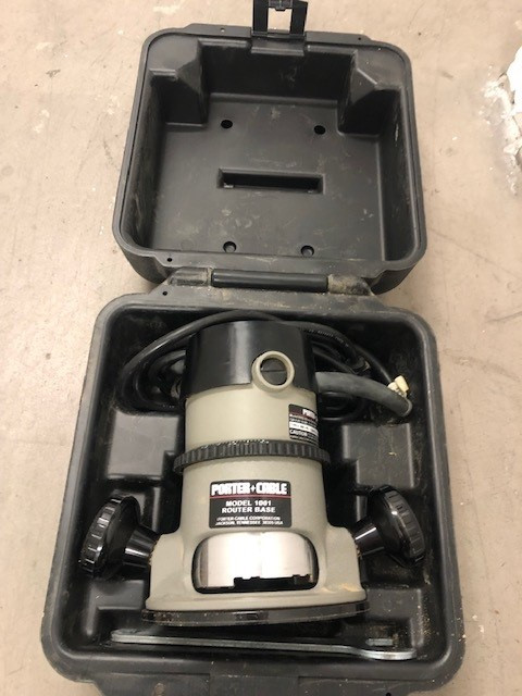 Porter Cable Router Kit (Model1001) Used in Power Tools in City of Toronto - Image 4