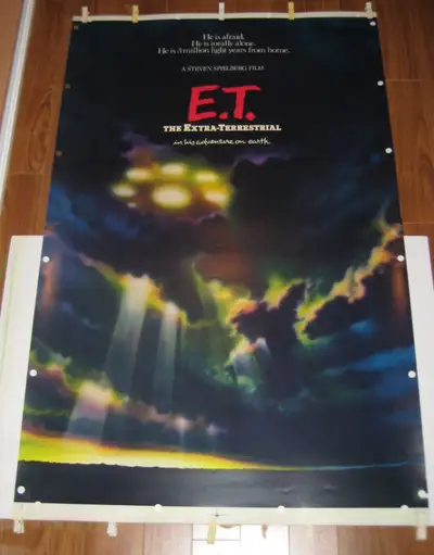 ET THE EXTRATERRESTIAL standee REDUCED TO $1200 An Original Vintage Unfolded Plastic Litho Sheet 198...