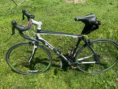 Trek Domane 2.3 WSD, View more