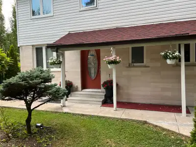 Listing Description Discover your private oasis in Mississauga on a quiet, dead-end street with no r...
