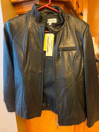 Ladies leather jacket. Make an offer