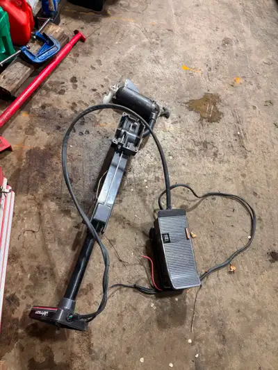 Not the prettiest unit but it works I have no use for it anymore asking 180.00 obo