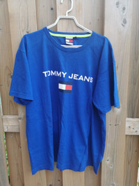 Vintage Tommy Hilfiger sailing gear t/tee/shirt