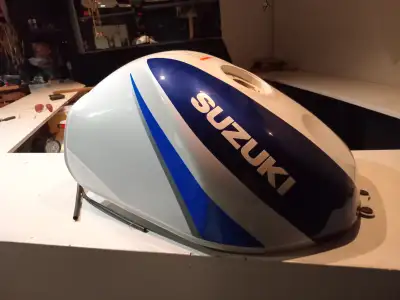 1998 blue and white GSX-R gas tank brand new.