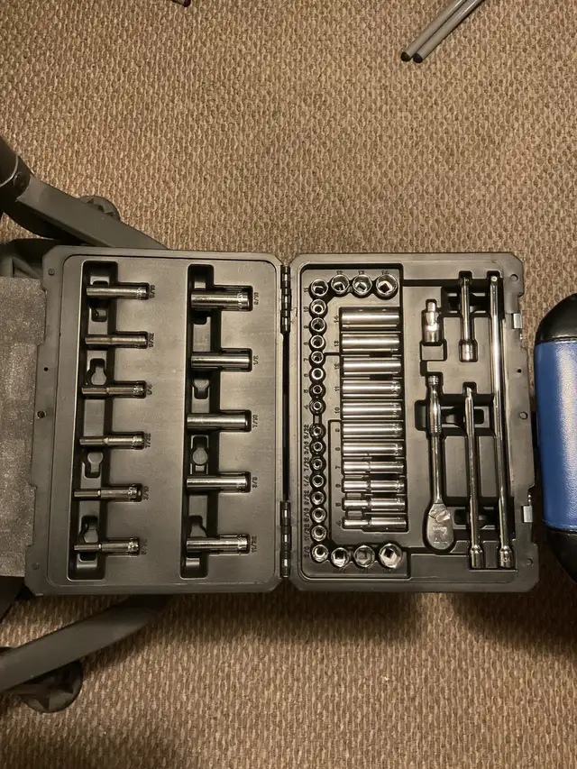 Maximum 1/4 - in Drive Professional Grade Socket Set63738377189889121
