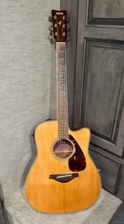 Yamaha FGX720SCA acoustic electric guitar, View more