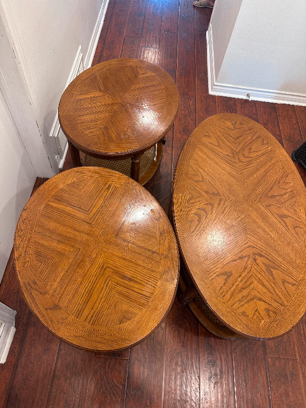 Antique high quality wood centre and side tables in Other Tables in Mississauga / Peel Region - Image 2