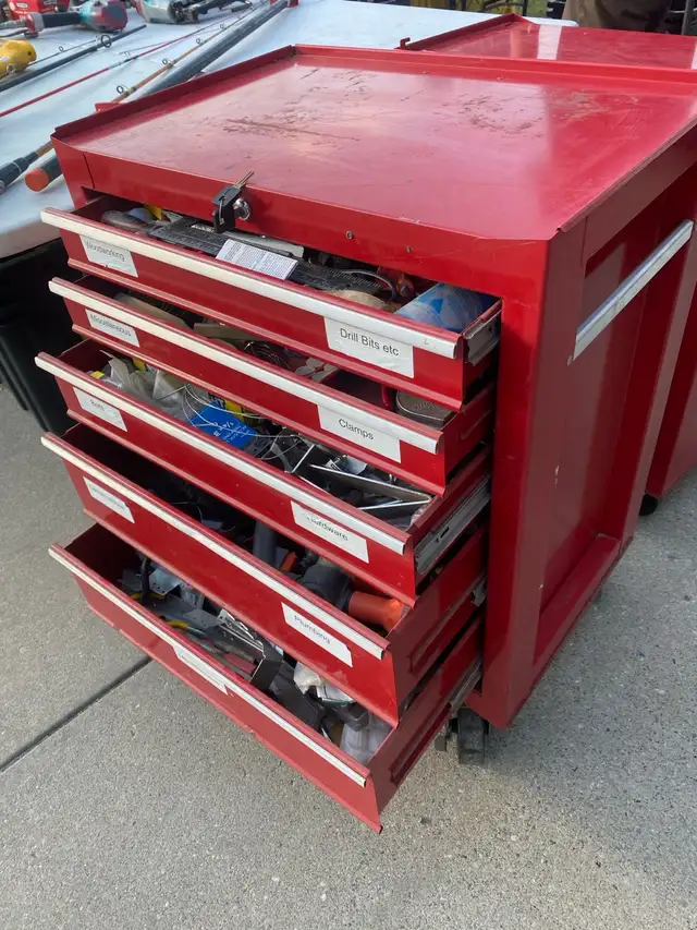 Tool chest 521231477485742081