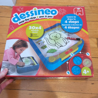 Projecteur de dessin pour enfants Dessineo 4 ans+