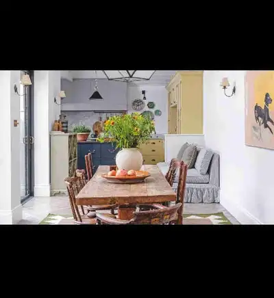 4 bedrooms 3.5 washroom 3storey townhouse available for rent from 1 may 2026.drinkwater and chincous...