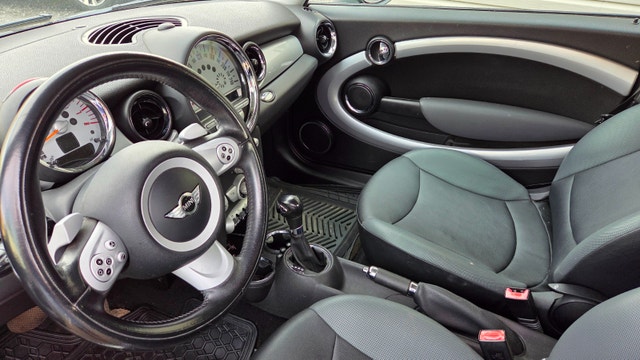 2007 Mini Cooper automatic — photo 5