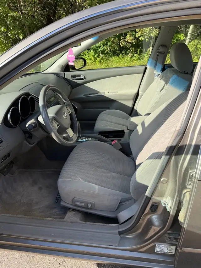 2005 Nissan Altima 2.5 S Extra568795642284615686